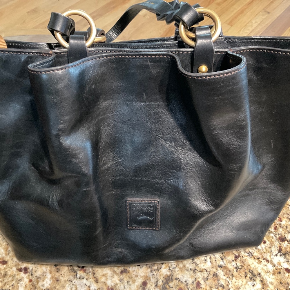 Dooney & Bourke Black Leather Classic Tote